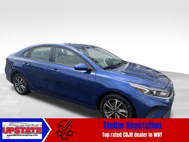 2022 Kia Forte LXS photo 3