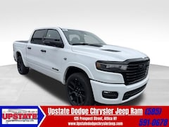 2026 Ram 1500 LARAMIE CREW CAB 4X4 5'7 BOX Pickup