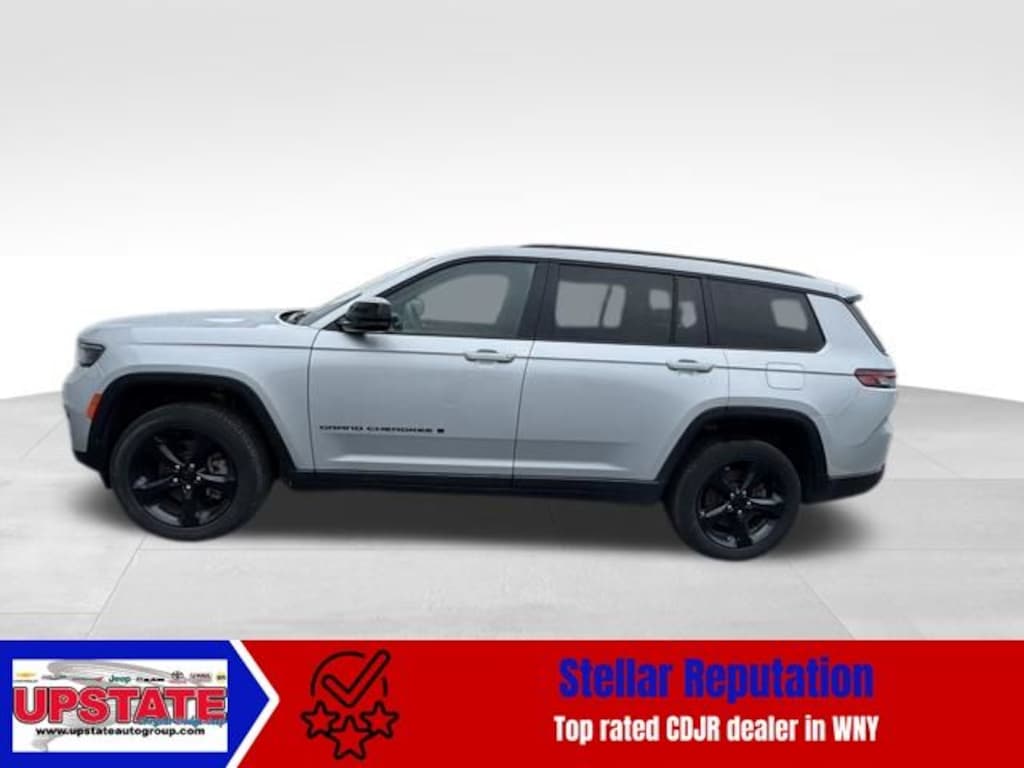 Used 2023 Jeep Grand Cherokee L Laredo SUV