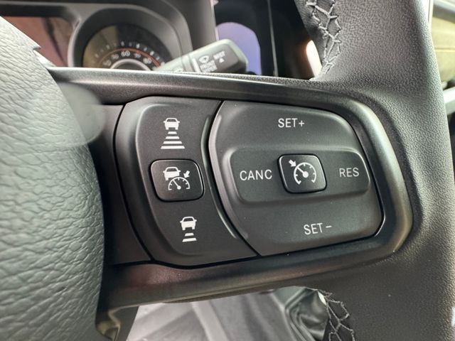 2026 Jeep Wrangler 4-Door Willys 41 - Photo 36