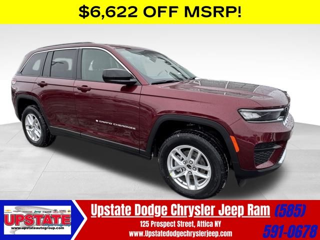 2025 Jeep Grand Cherokee Laredo's photo