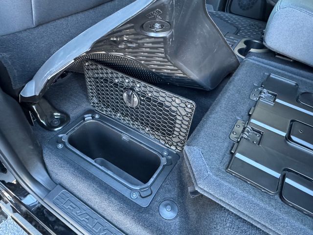 2026 RAM 3500 Big Horn - Photo 27