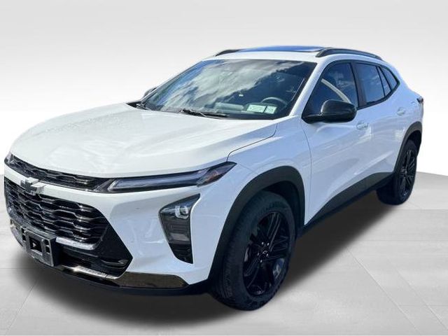 2024 Chevrolet Trax ACTIV photo 2