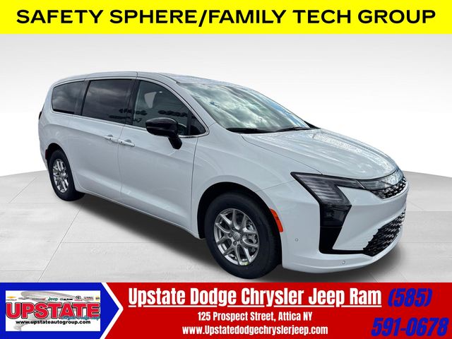 2027 Chrysler Pacifica Select's photo