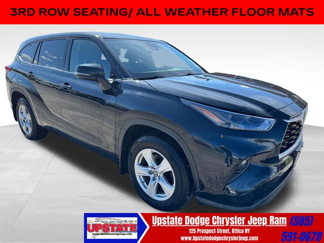 2022 Toyota Highlander LE