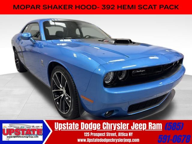2016 Dodge Challenger Scat Pack's photo