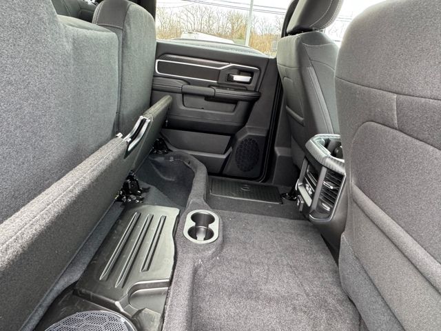 2026 RAM 3500 Big Horn - Photo 31