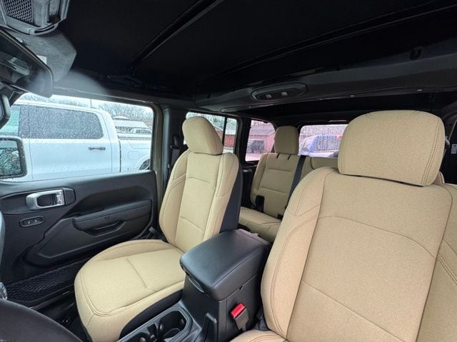 2026 Jeep Wrangler 4-Door Willys 41 - Photo 19