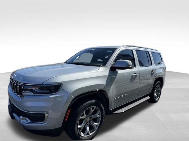 2022 Jeep Grand Wagoneer II photo 2
