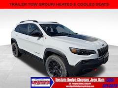 2022 Jeep Cherokee Trailhawk SUV