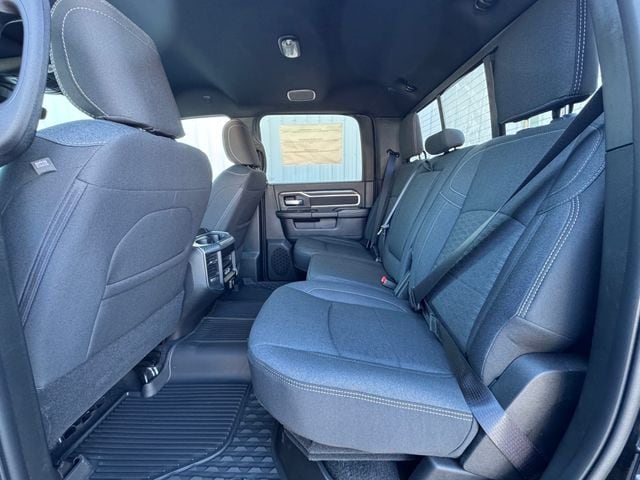 2026 RAM 3500 Big Horn - Photo 18
