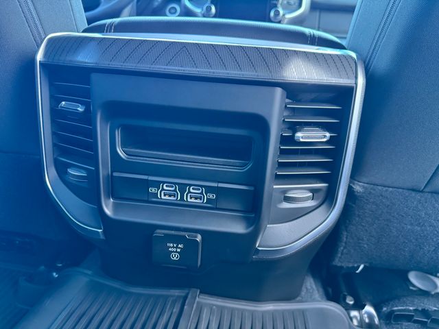 2026 RAM 3500 Big Horn - Photo 23