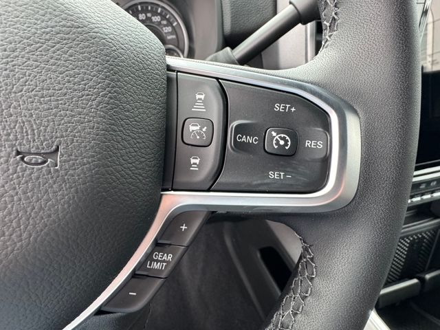 2026 RAM 3500 Big Horn - Photo 38
