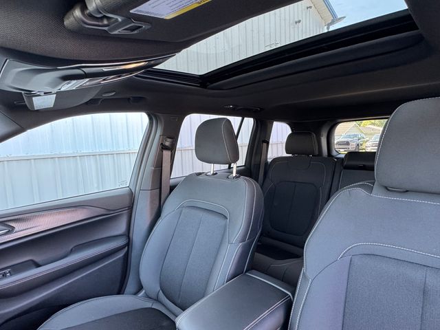 2026 Jeep Grand Cherokee Laredo - Photo 34