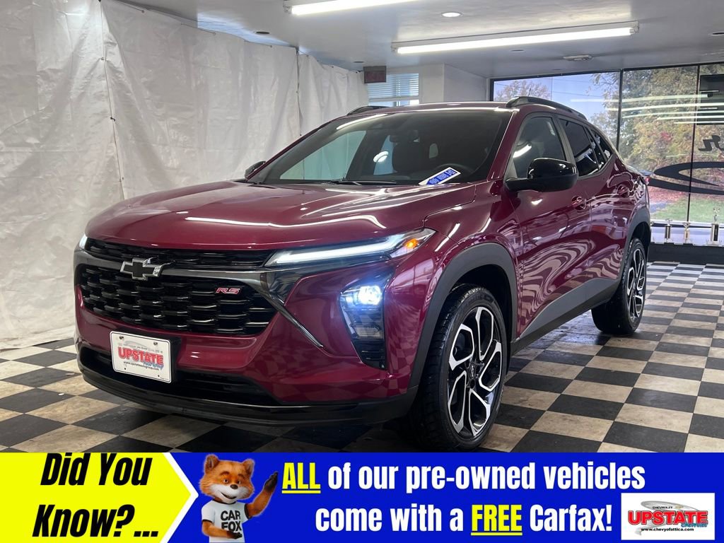 2024 Chevrolet Trax photo 2