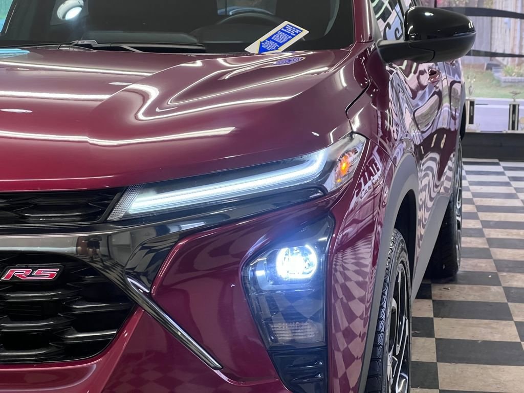 Used 2024 Chevrolet Trax 2RS SUV