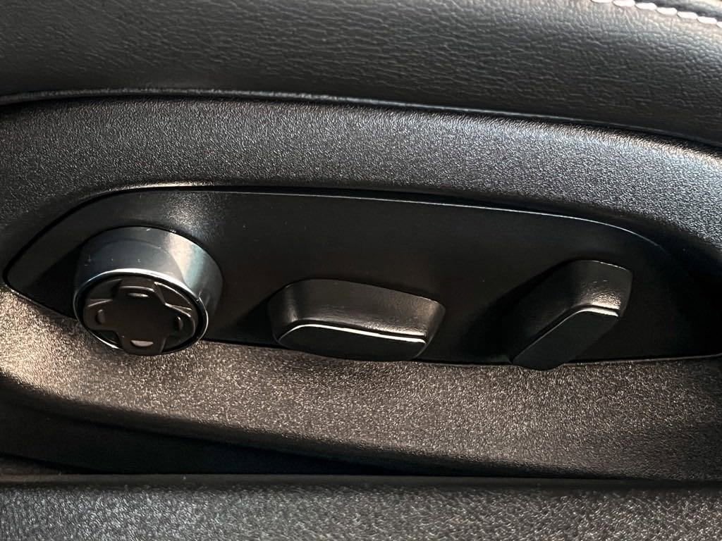 2020 Chevrolet Corvette 2LT - Photo 80