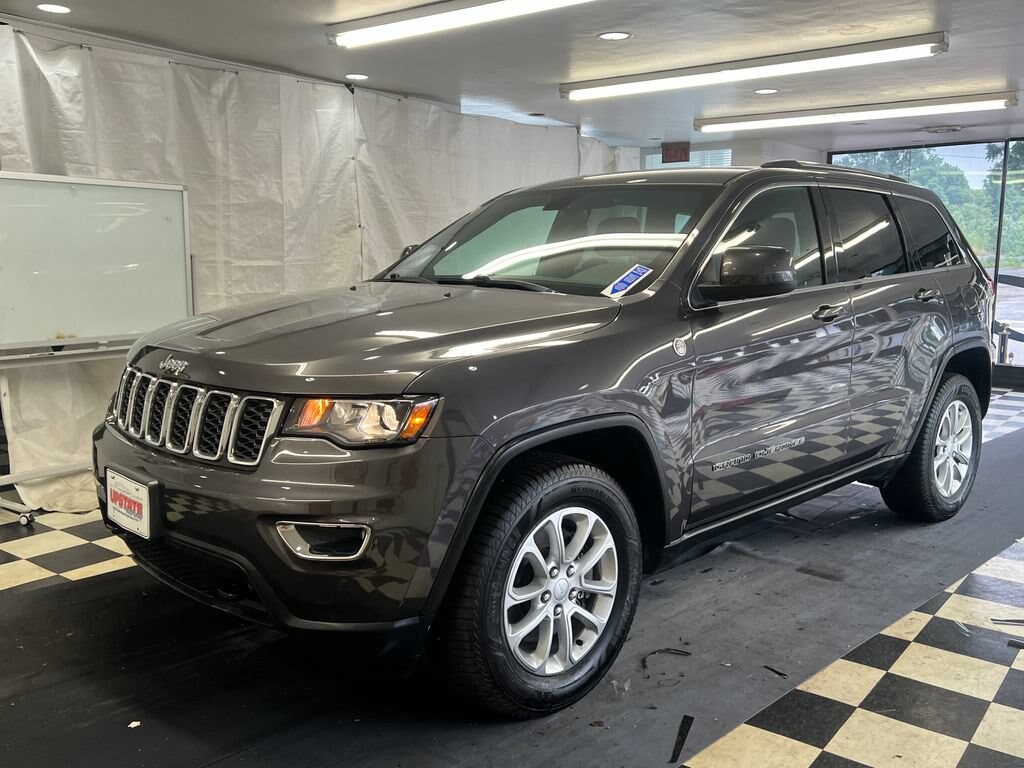 Used 2021 Jeep Grand Cherokee Laredo E SUV