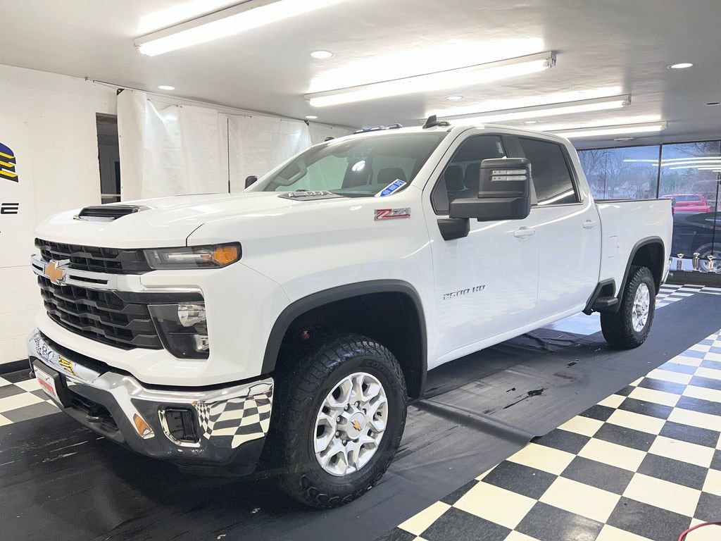 Used 2024 Chevrolet Silverado 2500 HD LT Truck Crew Cab