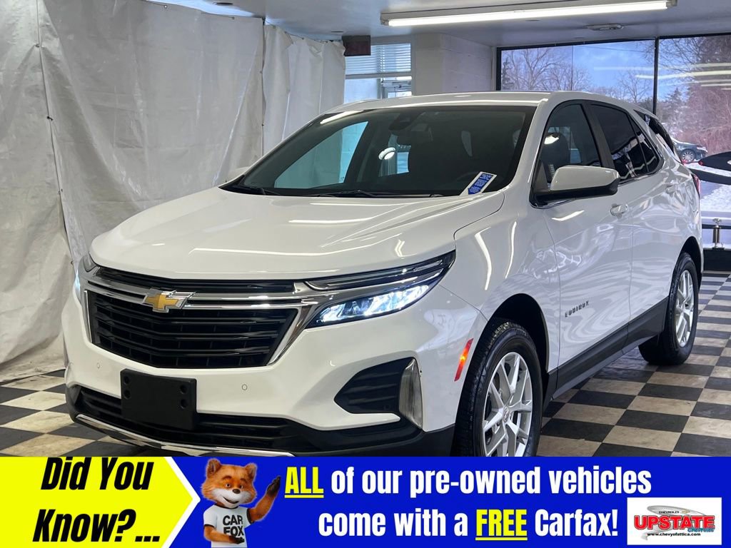 2024 Chevrolet Equinox LT photo 2