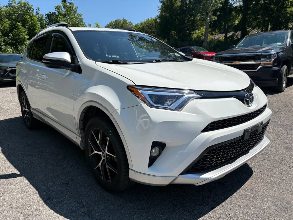 Used 2016 Toyota RAV4 SE SUV