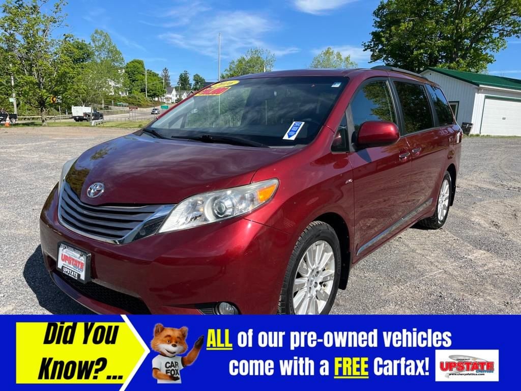 Used 2016 Toyota Sienna XLE with VIN 5TDDK3DCXGS143126 for sale in Attica, NY