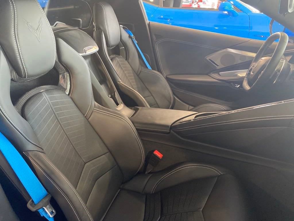 2020 Chevrolet Corvette 2LT - Photo 24