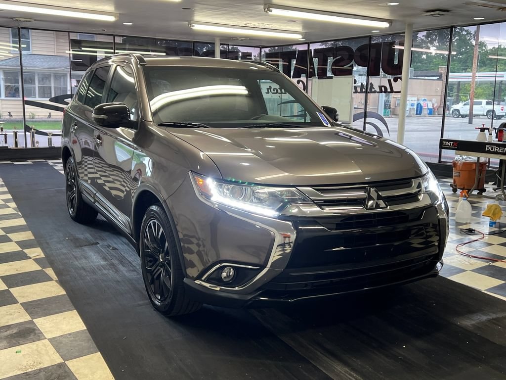 Used 2018 Mitsubishi Outlander ES CUV