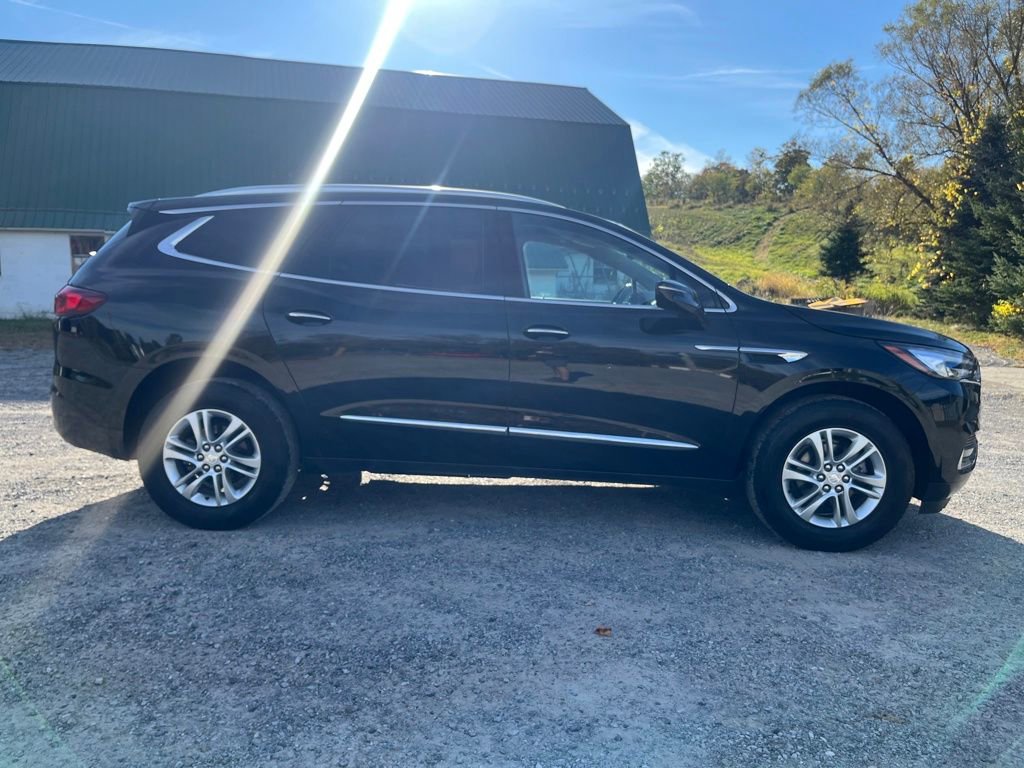 2021 Buick Enclave Essence photo 4