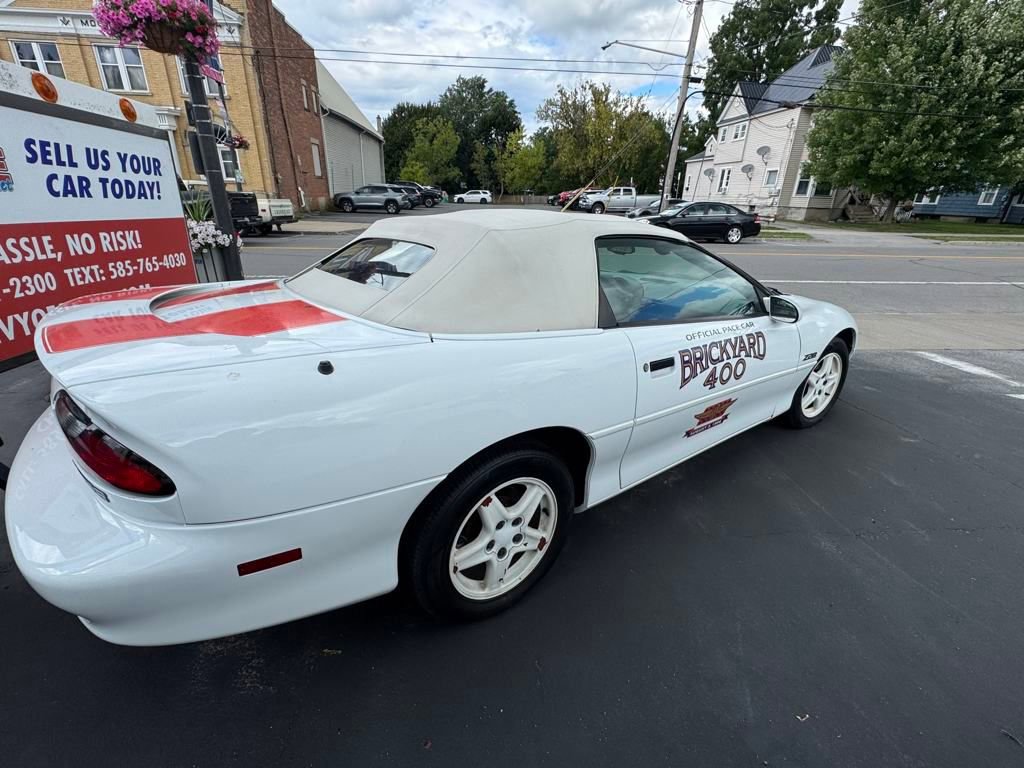 1995 Chevrolet Camaro Sport Coupe photo 4