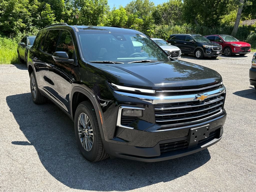 Used 2026 Chevrolet Traverse LT SUV