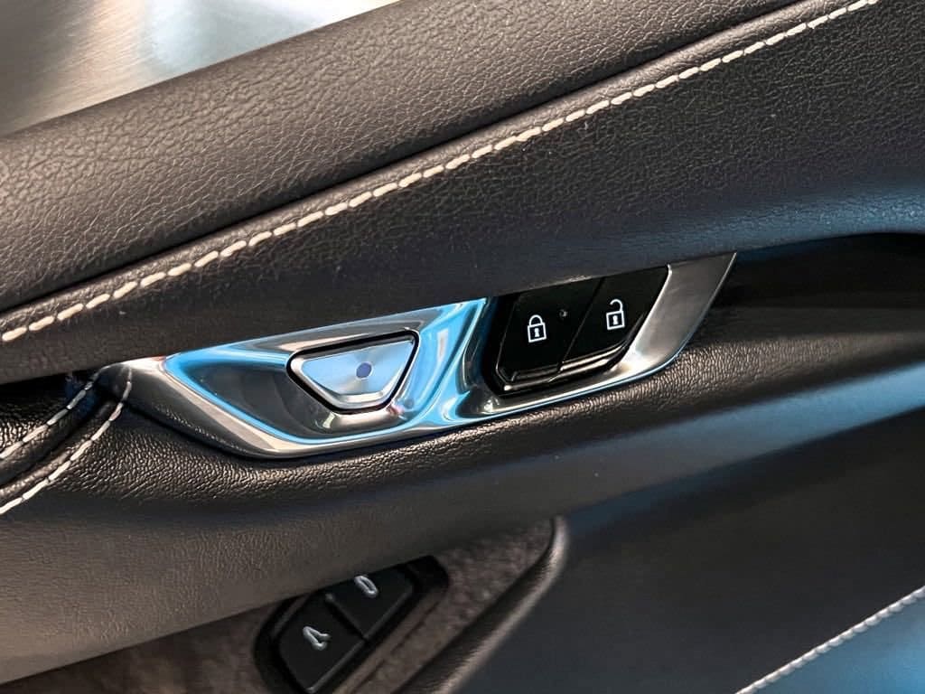 2020 Chevrolet Corvette 2LT - Photo 84