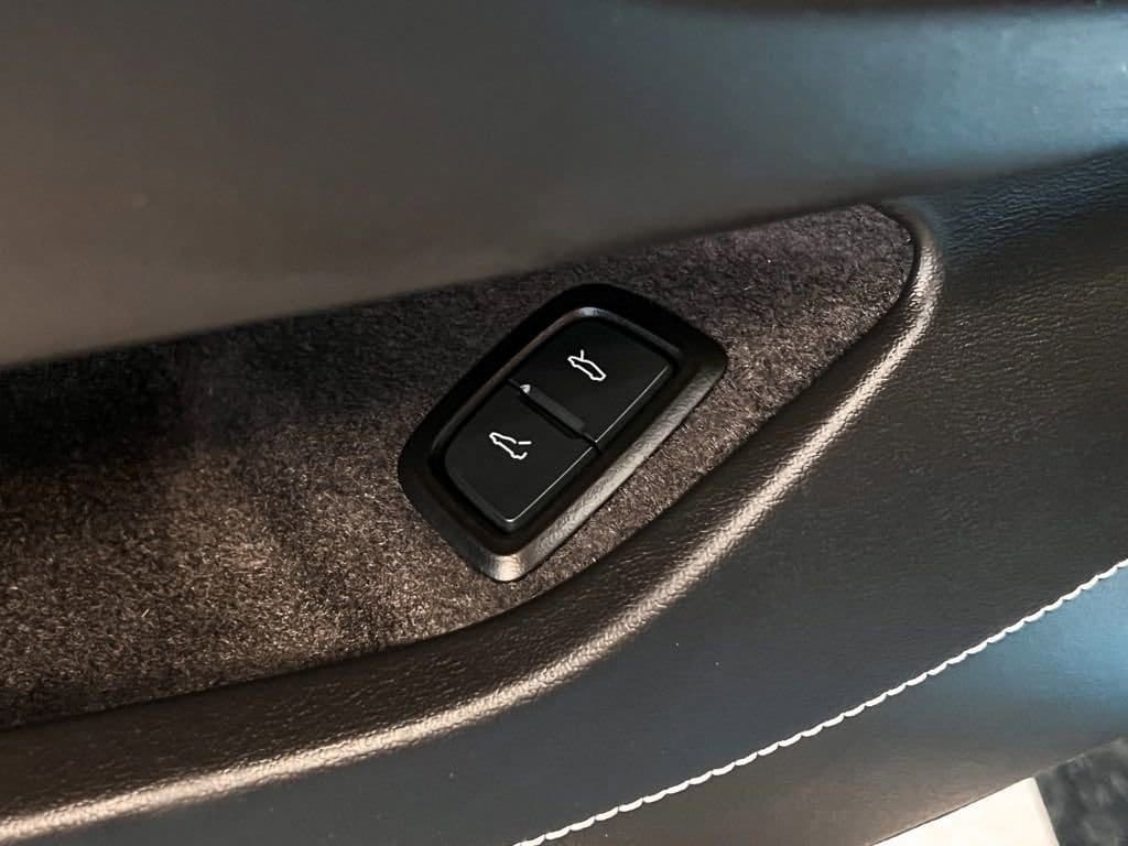 2020 Chevrolet Corvette 2LT - Photo 85