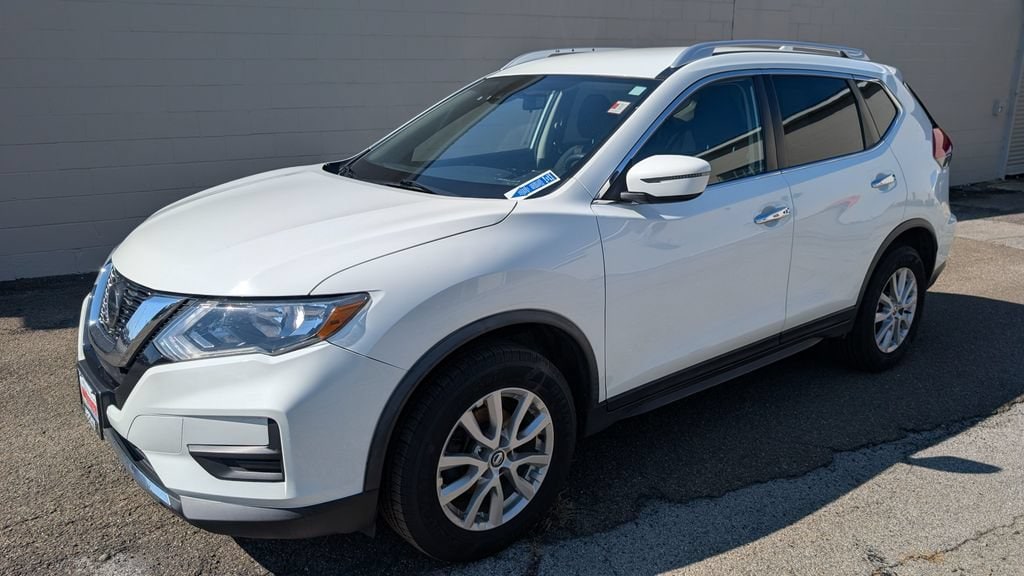 Used 2020 Nissan Rogue SV with VIN KNMAT2MV3LP513137 for sale in Attica, NY