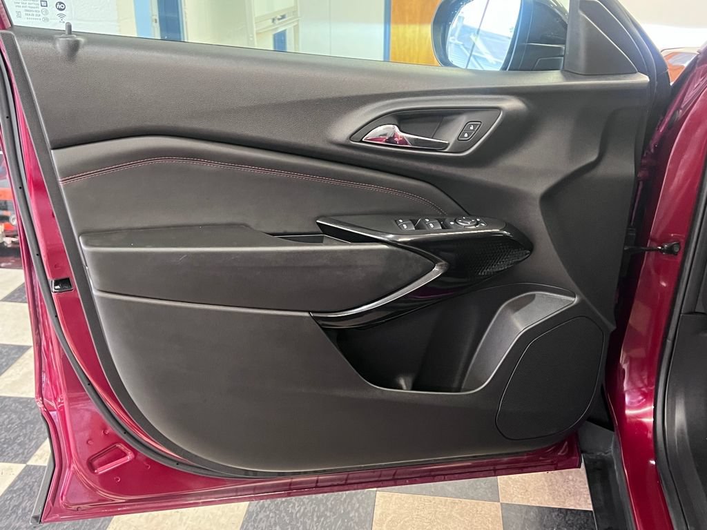 2024 Chevrolet Trax RS - Photo 30