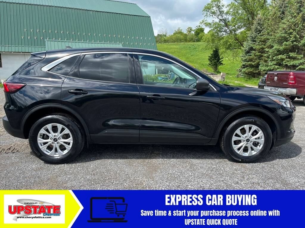 Used 2024 Ford Escape Active SUV