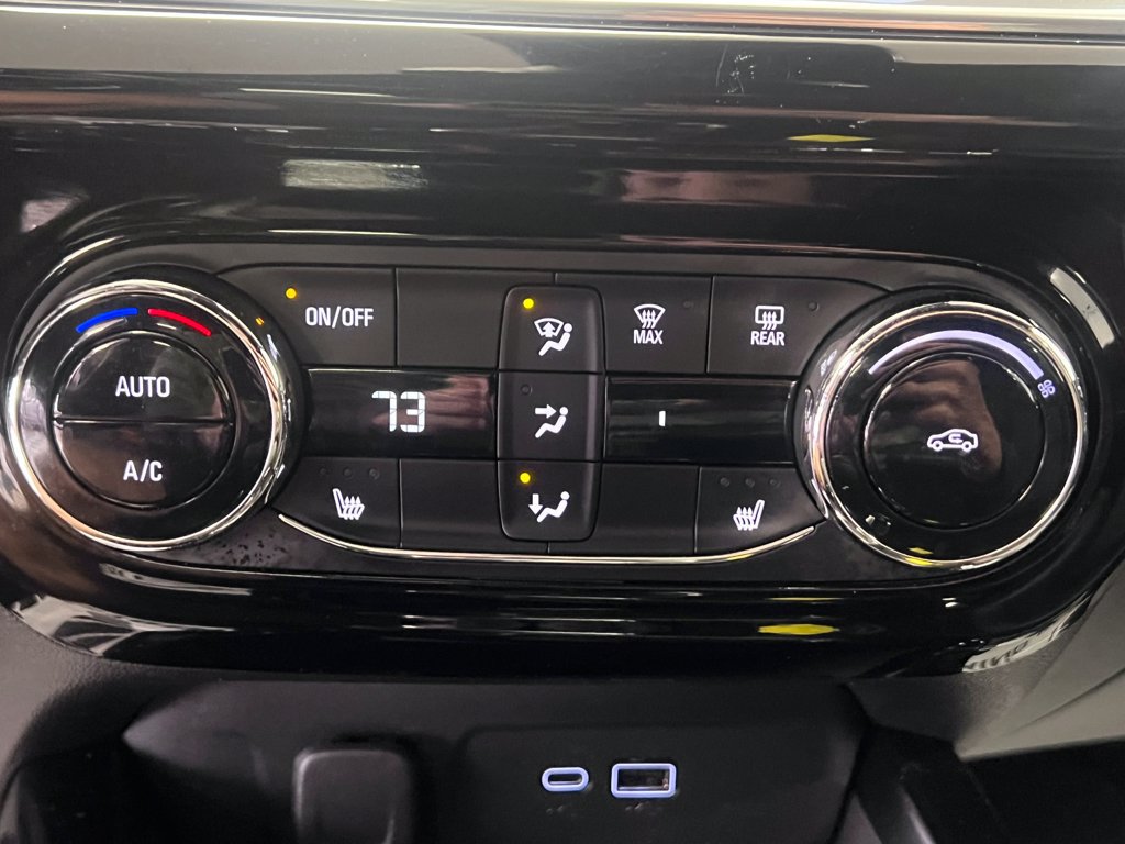 2024 Chevrolet Trax RS - Photo 29