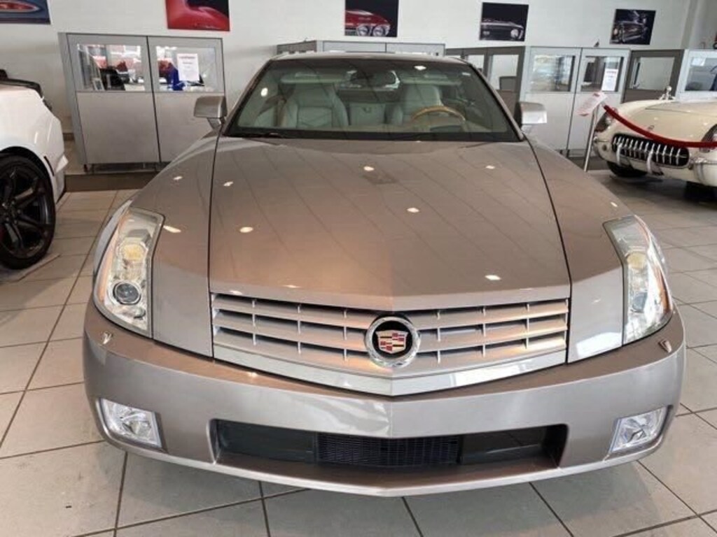 Used 2005 CADILLAC XLR Convertible