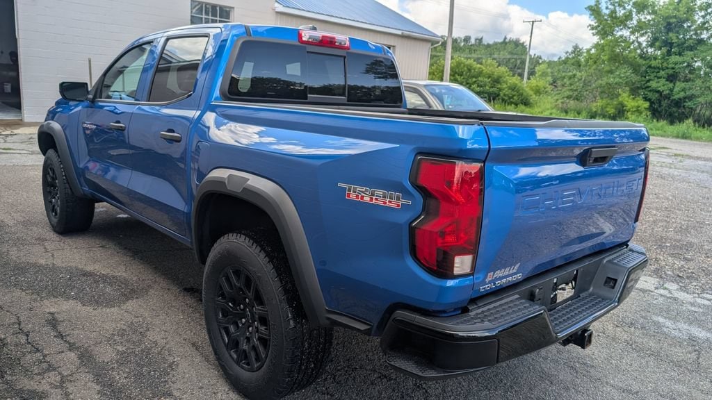 Used 2024 Chevrolet Colorado Trail Boss Truck Crew Cab