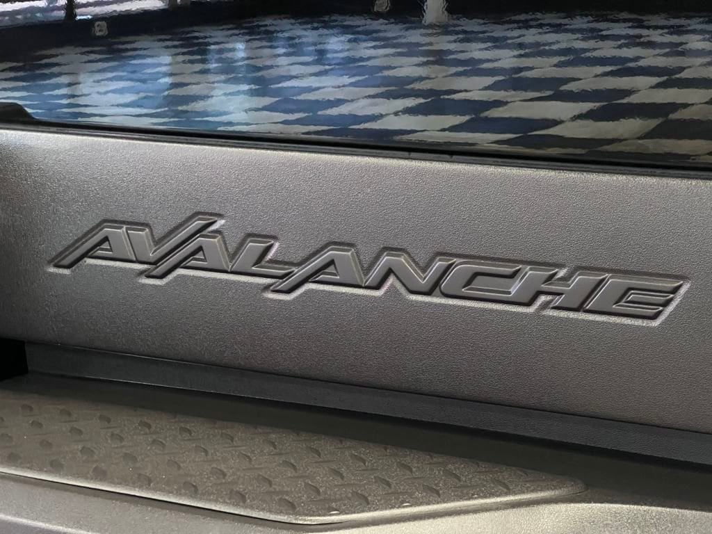 2004 Chevrolet Avalanche Base - Photo 94