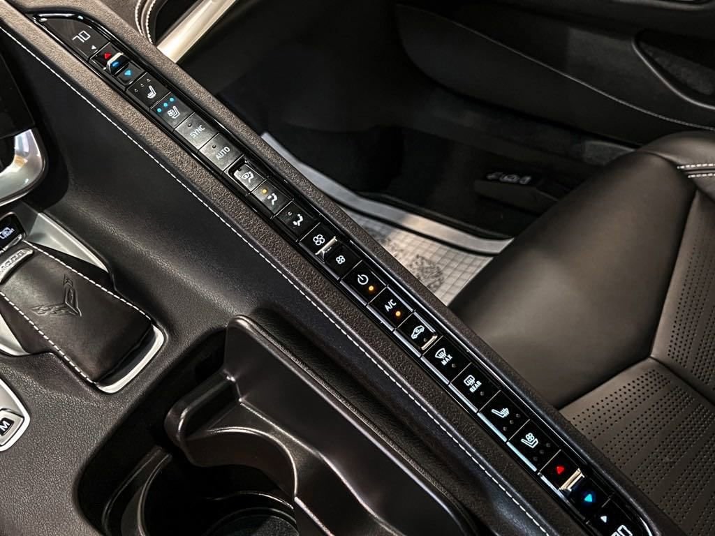2020 Chevrolet Corvette 2LT - Photo 72
