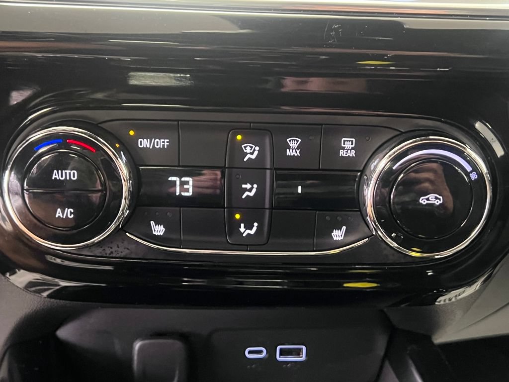 2024 Chevrolet Trax RS - Photo 24