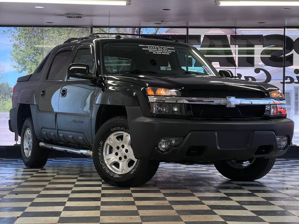 Used 2004 Chevrolet Avalanche Z71 Truck Crew Cab
