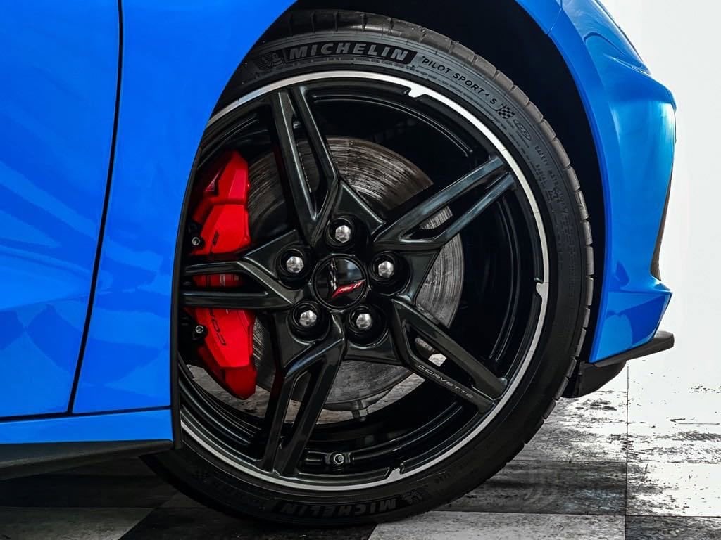 2020 Chevrolet Corvette 2LT - Photo 29