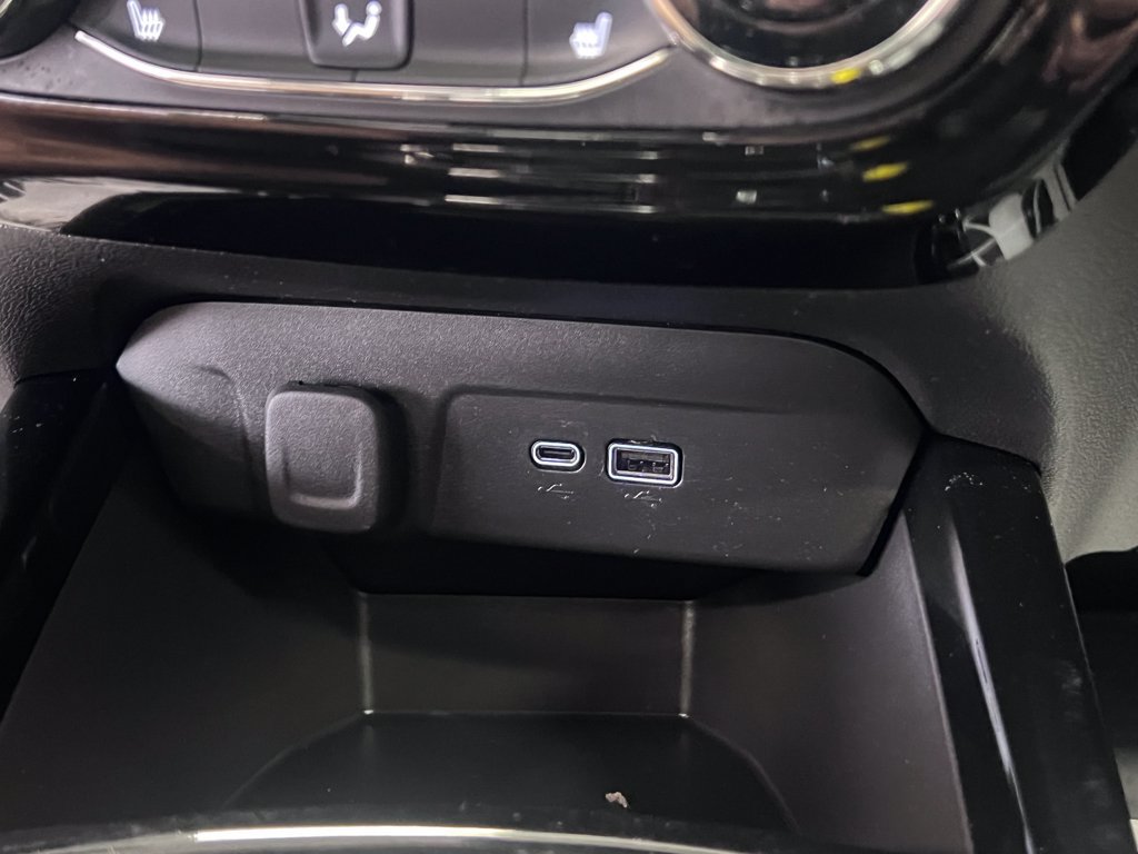 2024 Chevrolet Trax RS - Photo 30