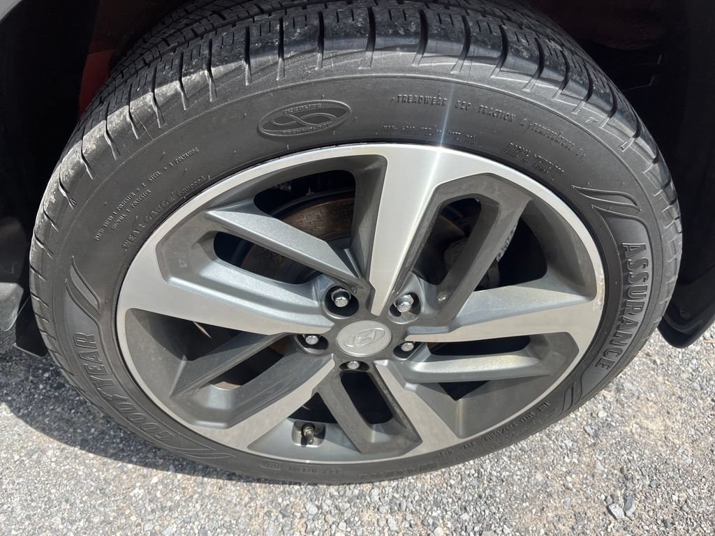 2020 Hyundai Kona Ultimate - Photo 13