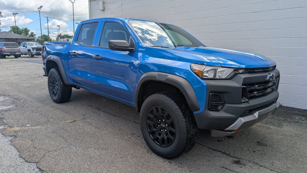 Used 2024 Chevrolet Colorado Trail Boss Truck Crew Cab