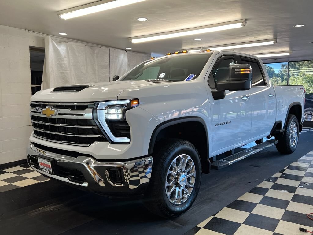Used 2025 Chevrolet Silverado 2500 HD LTZ Truck Crew Cab