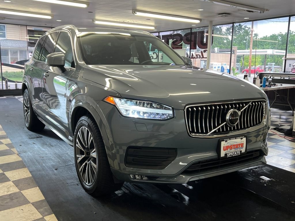 Used 2022 Volvo XC90 Momentum SUV