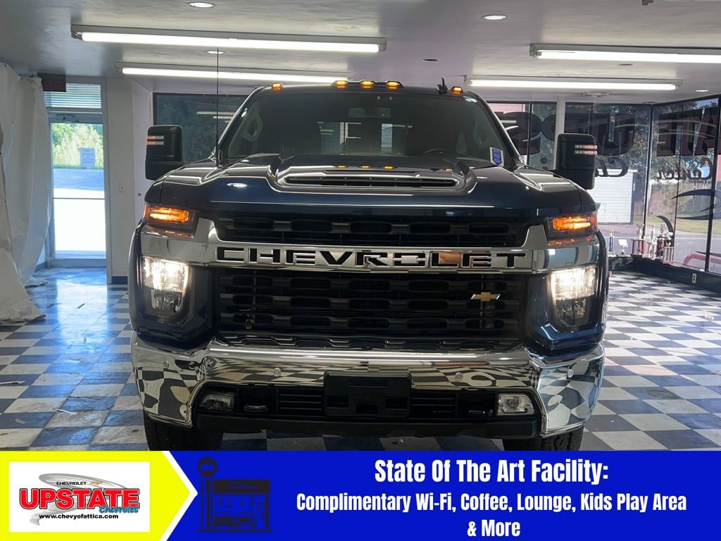 2021 Chevrolet Silverado 3500HD LT photo 3